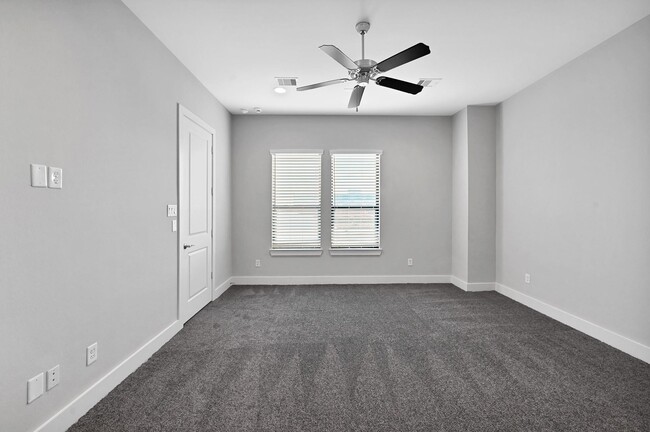 Building Photo - 3306 McKinney St