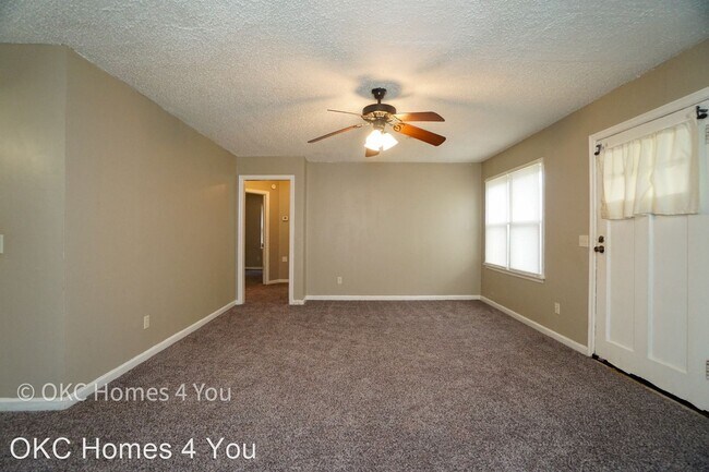 Building Photo - 2 br, 1 bath House - 3913 NW 23rd Street