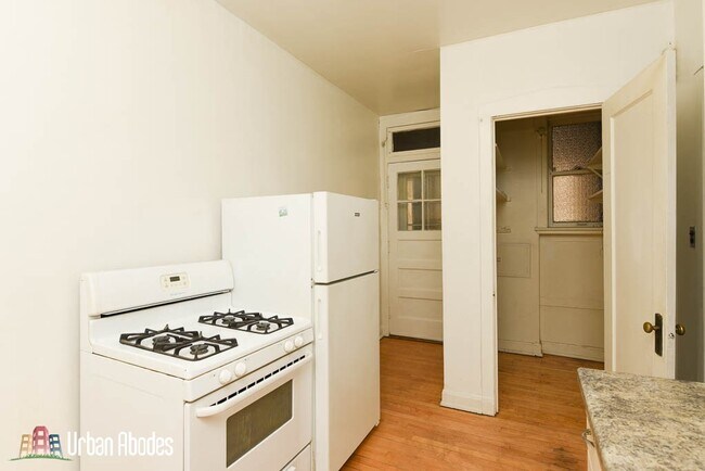 Foto del edificio - 5023 N Winchester Ave