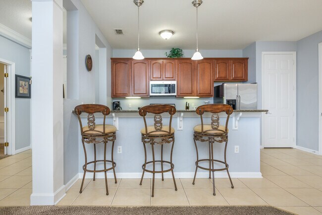 Building Photo - 5037 Shoreway Loop