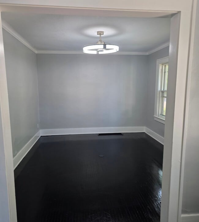 Dining Room - 485 Sawyer St
