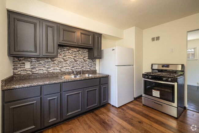 View of Best Luxury Lighthouse Apartments for Rent - Milwaukee, WI - Updated ...