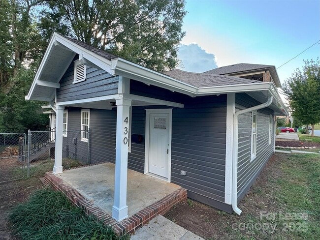 Building Photo - 430 Faison Ave
