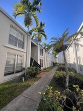 Building Photo - 4431 Treehouse Ln