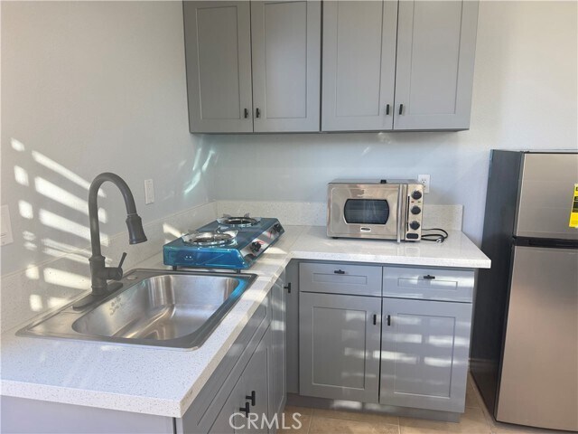 Foto del edificio - 8229 Honey Brook Ct