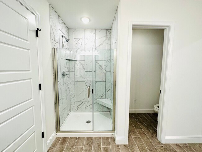 Foto del edificio - 2150 Tallgrass Ter