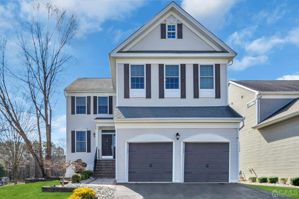 Foto principal - 1 Cobblestone Ct