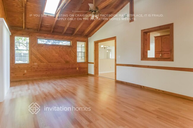 Building Photo - 7423 Antietam Ct E