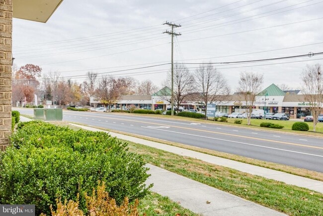 Building Photo - 43831 Stubble Cor Sq