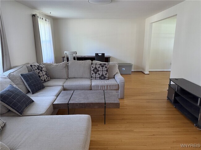 Foto del edificio - 59 Laurie Lea