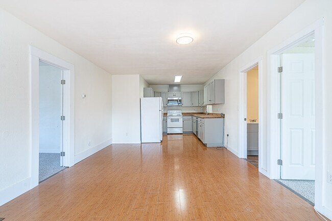 Foto del edificio - 1537 Salem Ave SE