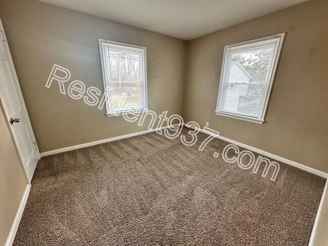 Foto del edificio - 3 Bed 1 Bath Home