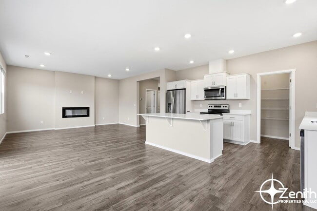 Building Photo - 147 Cedar Springs Loop