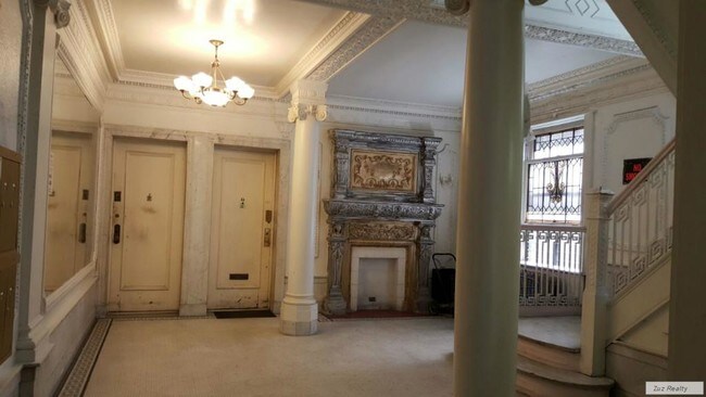 Foto del edificio - 217 E 16th St
