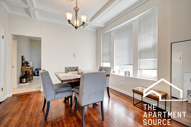 Foto del edificio - 2246 W Armitage Ave