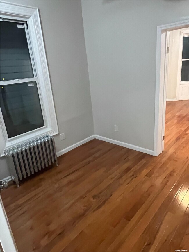 Building Photo - 132 Ridgewood Ave