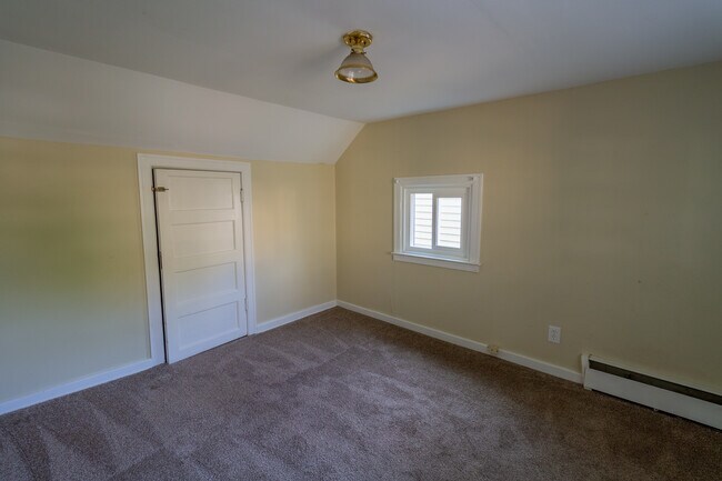 Foto del edificio - 2-702 Nash Rd