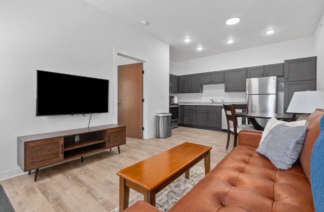 Foto del edificio - 1360 American Dr