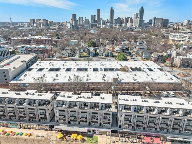 Foto del edificio - 659 Auburn Ave NE