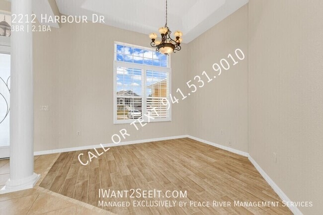 Foto del edificio - 2212 Harbour Dr