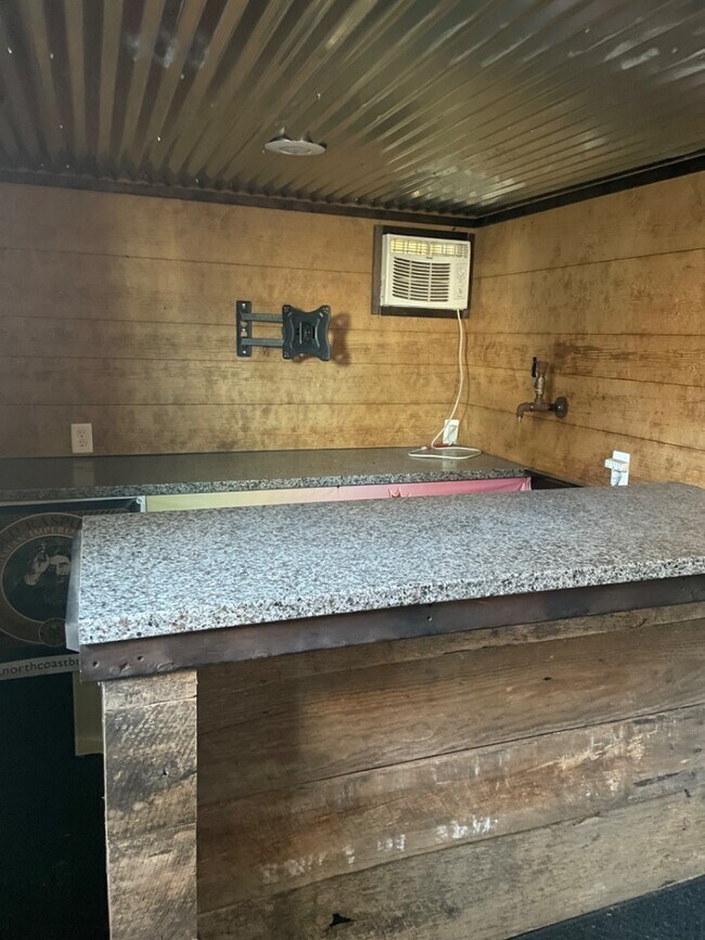 Foto del edificio - 825 David Ln