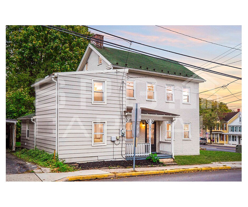 243 W King St, Shippensburg, PA 17257 House Rental in Shippensburg