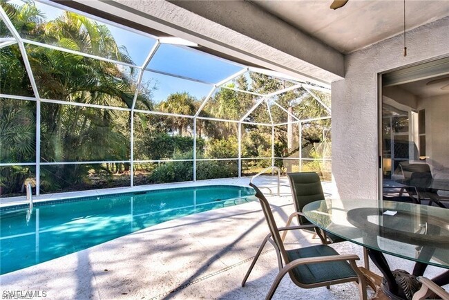 Foto del edificio - 8860 Springwood Ct