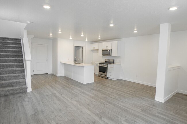 Foto del edificio - Gorgeous Lehi Townhome! Now Leasing!