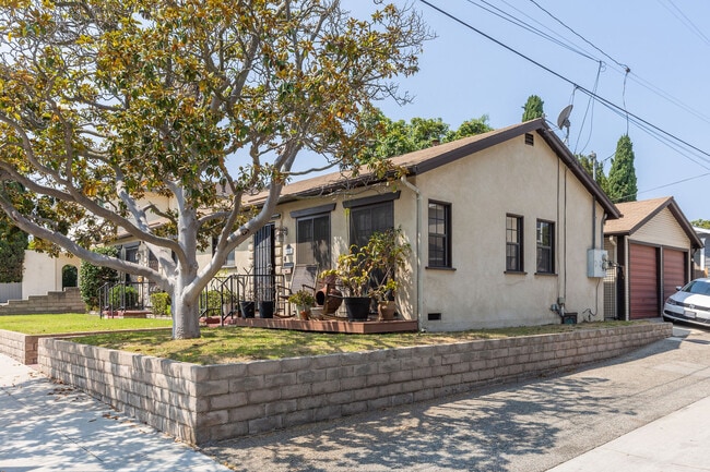 Building Photo - 1645 Acacia Ave