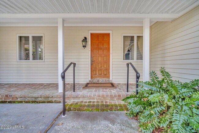 Building Photo - 114 Eleanor Ave