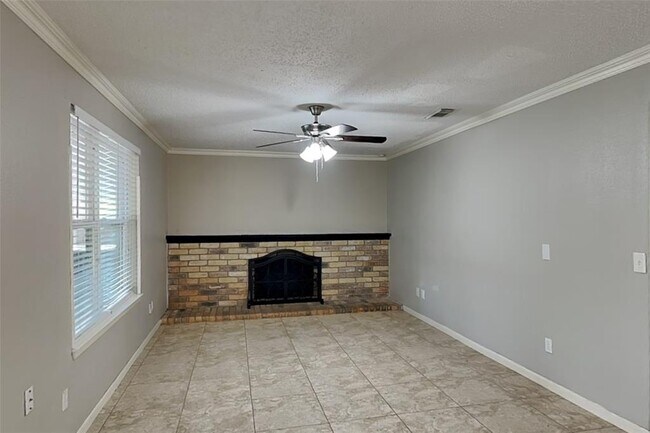 Building Photo - 18027 Brooknoll Dr