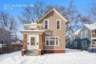 Building Photo - 1021 Alpine Ave NW