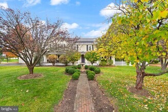 Building Photo - 3501 Tavenner Ct