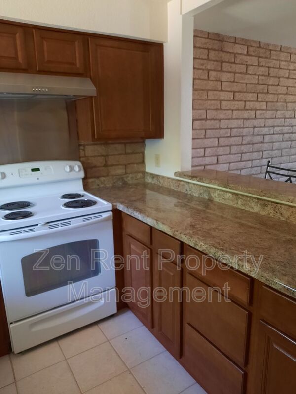 Foto del edificio - 27250 N 64th St