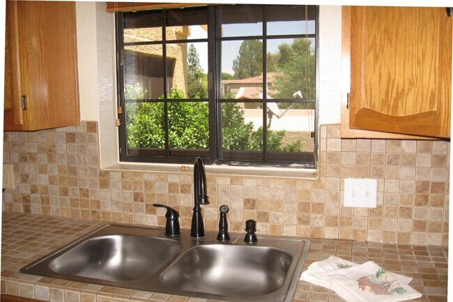 Foto del edificio - 8330 N 21st Dr