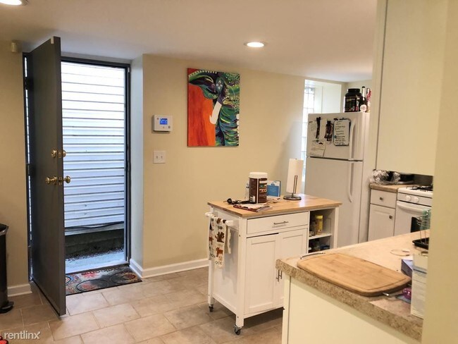 Building Photo - 29 Boggs Ave