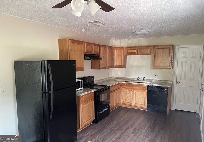 Building Photo - 538 Southgate Ave