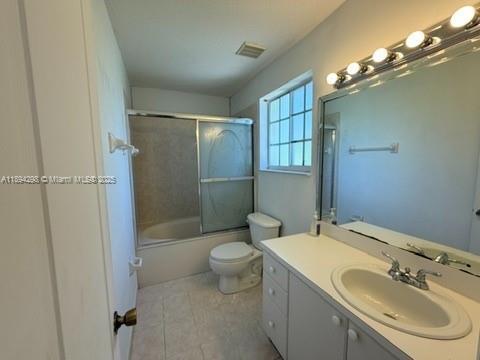 Building Photo - 14371 SW 136th Ave
