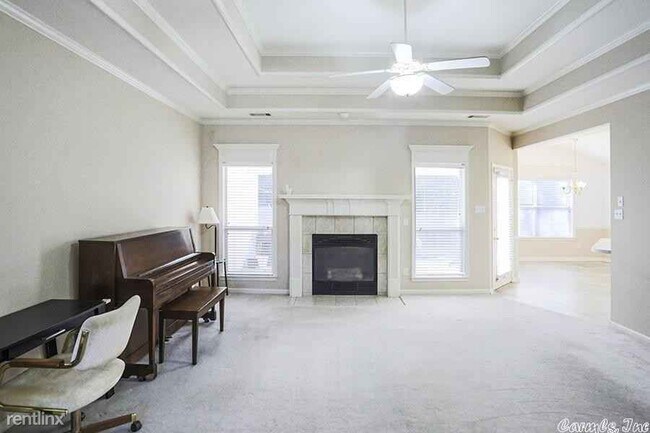 Foto del edificio - 3 br, 2 bath House - 12915 Misty Creek Dr