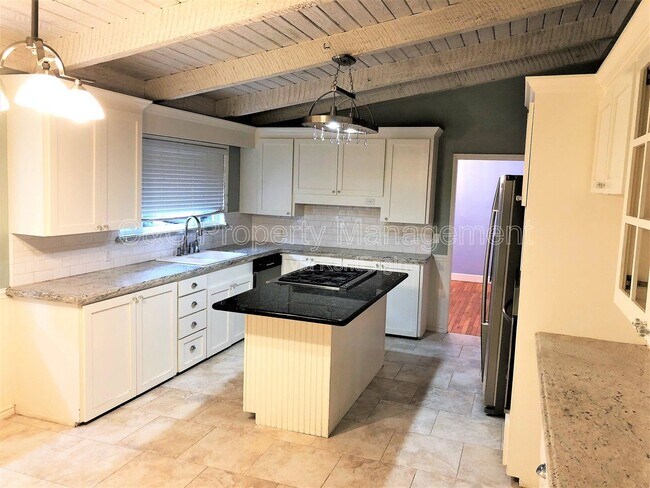 Foto del edificio - 3750 Whitman Cir