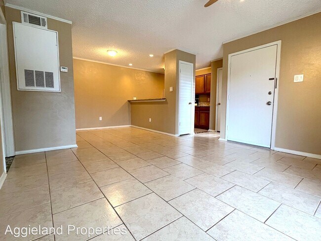 Foto del edificio - 1 br, 1 bath House - 1901 Holleman Drive W...
