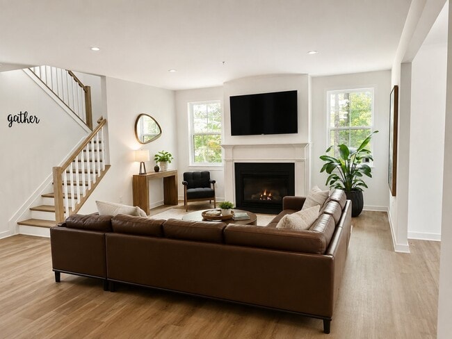 Building Photo - 15717 Tierra Dr