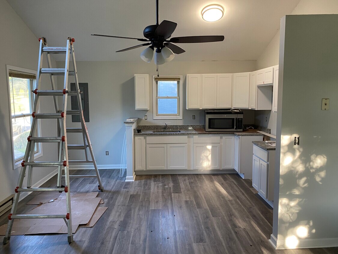 104 Little Kidwell Ave Unit B, Centreville, MD 21617 Apartments in