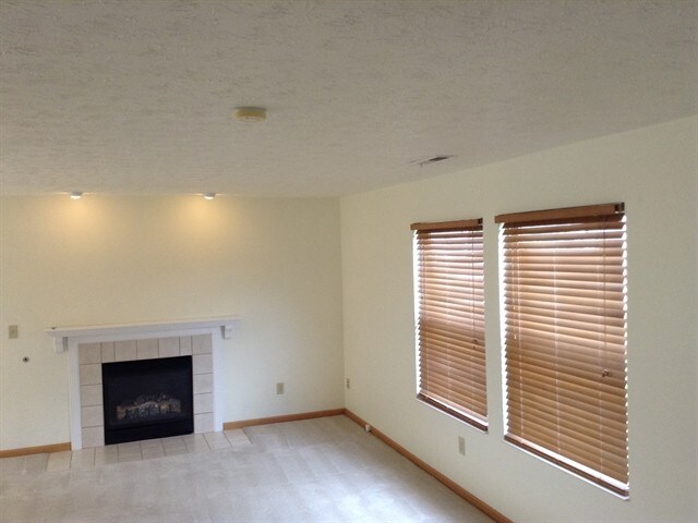 Foto del edificio - 7474 Heaton Cir