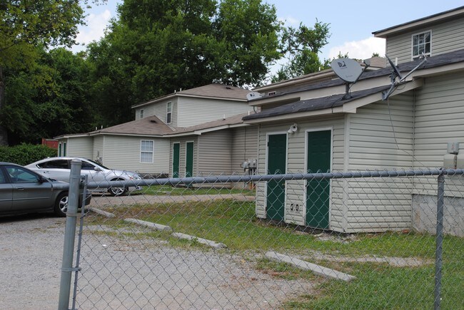 Foto del edificio - 3619-3639 6th Ave