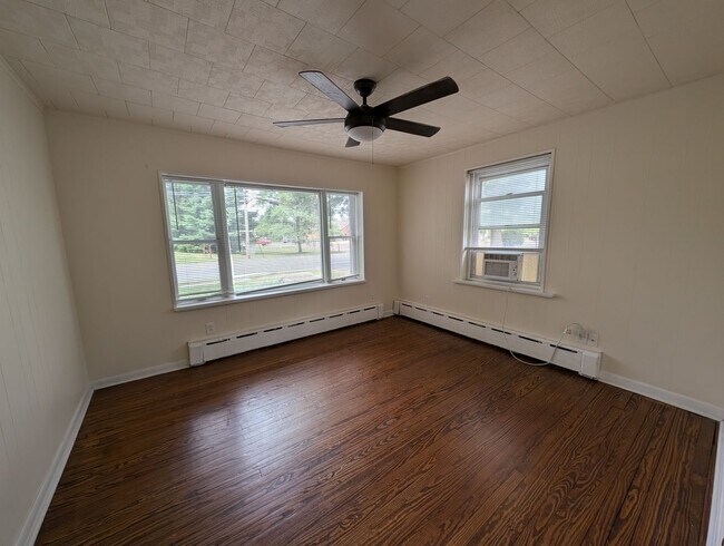 Foto del edificio - 4 Bed 1.5 Bath Home in Gilbertsville