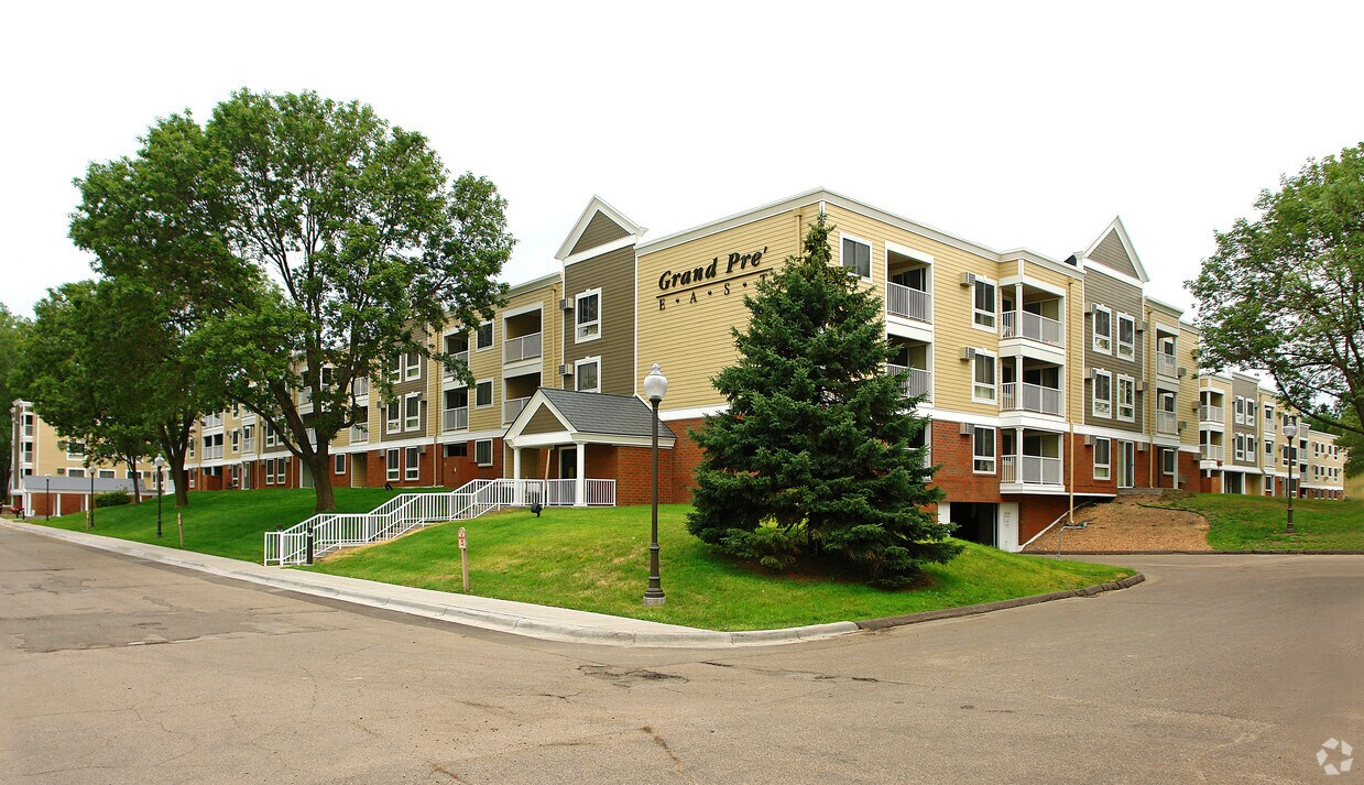 Park Nicollet Maple Grove Urgent Care Wait Time acne