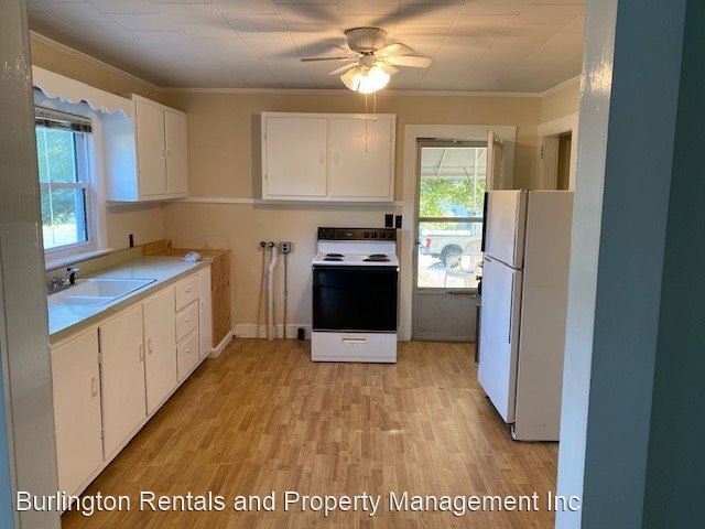Foto del edificio - 2 br, 1 bath House - 202 W Moore Street