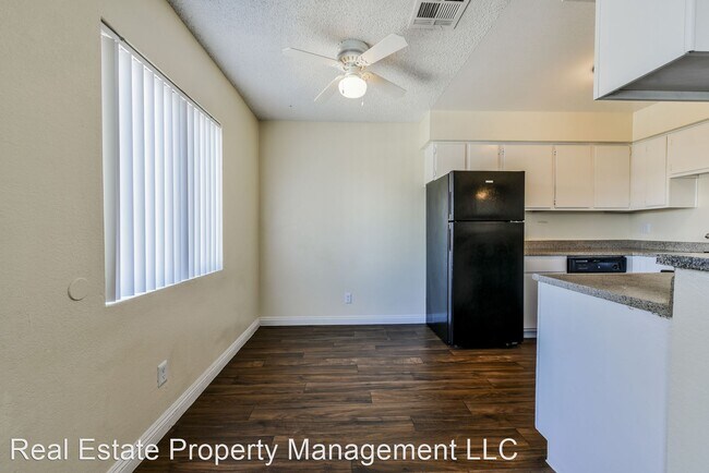 Building Photo - 2 br, 1 bath House - 4930 E OWENS UNIT A