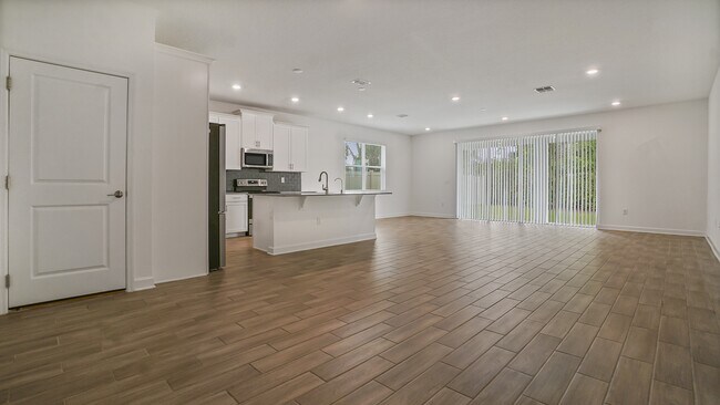 Foto del edificio - 1741 Sourwood Dr